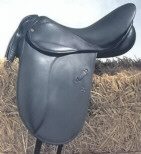 Courbette Charles de Kunffy Grand Prix Dressage Saddle