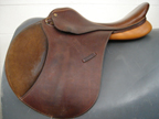 Collegiate 17.5/Medium Saddle